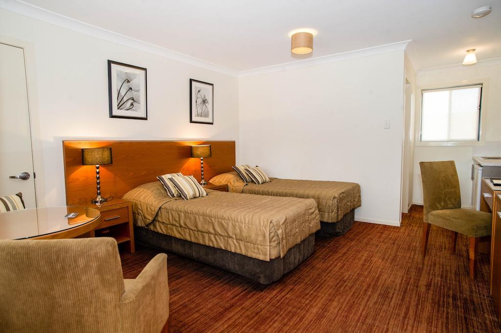 The Grapevine Motel Denman Habitación foto